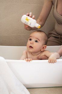 Дитячий екстрам'який шампунь BABE Laboratorios Extra Mild Pediatric Shampoo