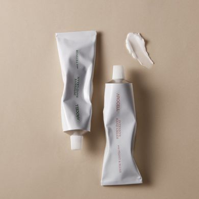 Антивіковий крем для рук з глибоким зволоженням Arocell Intensive Hand Cream 01