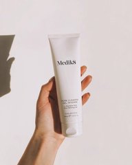 Очищуючий гель з мигдалевою кислотою Medik8 Pore Cleanse Gel Intense