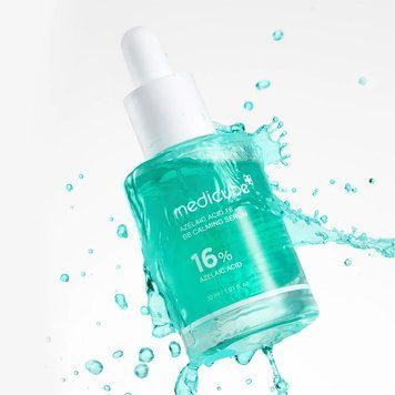 Заспокійлива сироватка з азелаїновою кислотою 16% Medicube Azelaic Acid 16 BB Calming Serum