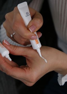 Точковий крем від запалень CU SKIN AV Free Spot Control Cream