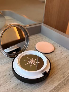 Кушон тональний з полінуклеотидами і технологією Smart Pigment USOLAB  Bloomveil Cushion