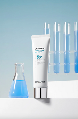 Зволожуючий сонцезахисний крем DermAfirm UV-Derm Hydro Layer Sun-cream SPF 50+