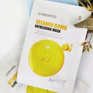 Маска тканинна освіжаюча з вітамінами Medi-Peel Vitamin Bomb Refreshing Mask