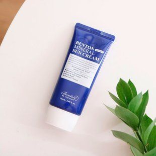 Сонцезахисний крем на мінеральній основі Benton Skin Fit Mineral Sun Cream SPF50+/PA++++