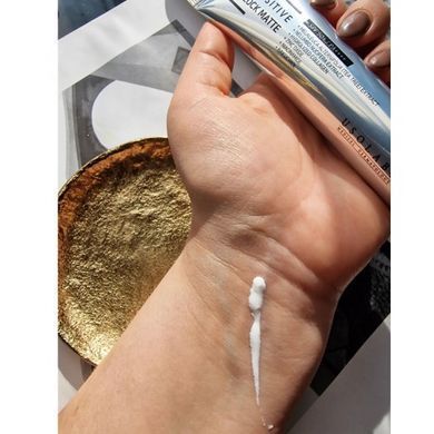 Матуючий сонцезахист USOLAB Bio Sensitive Sun Block Matte SPF50