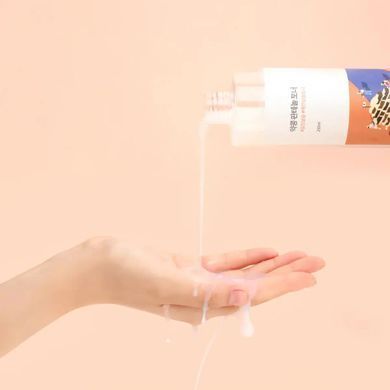 Зволожувальний тонер з екстрактом соєвих бобів та пантенолом ROUND LAB Soybean Panthenol Toner