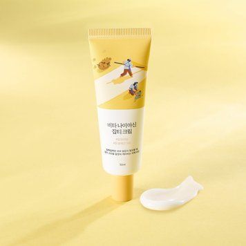 Освітлювальний крем з вітаміном C та ніацинамідом ROUND LAB Vita Niacinamide Dark Spot Cream