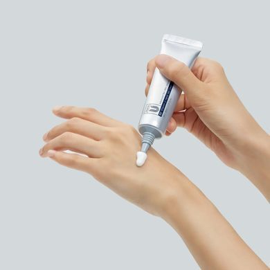 Крем-вуаль для рук з пептидами та волюфіліном CU SKIN Vitamin U Hand Veil Cream