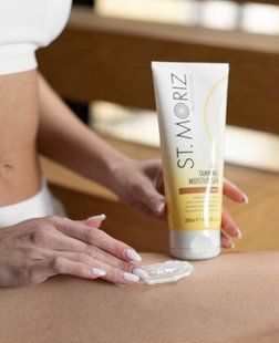 Лосьйон зволожуючий для поступової засмаги St Moriz Professional Tanning Moisturiser