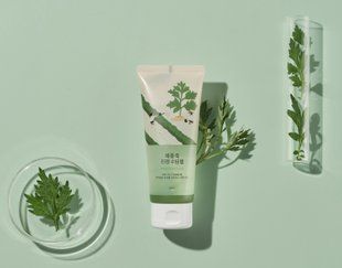 Заспокійливий гель з морським полином ROUND LAB Mugwort Calming Soothing Gel