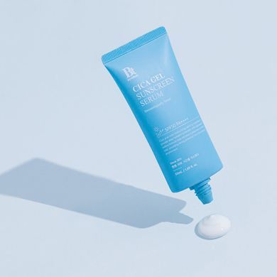 Зволожувальна сонцезахисна крем-сироватка з центелою SPF50+ PA++++ Benton CICA Gel Sunscreen Serum